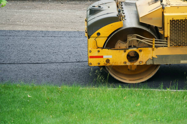 Best Commercial Driveway Pavers  in Delmont, PA